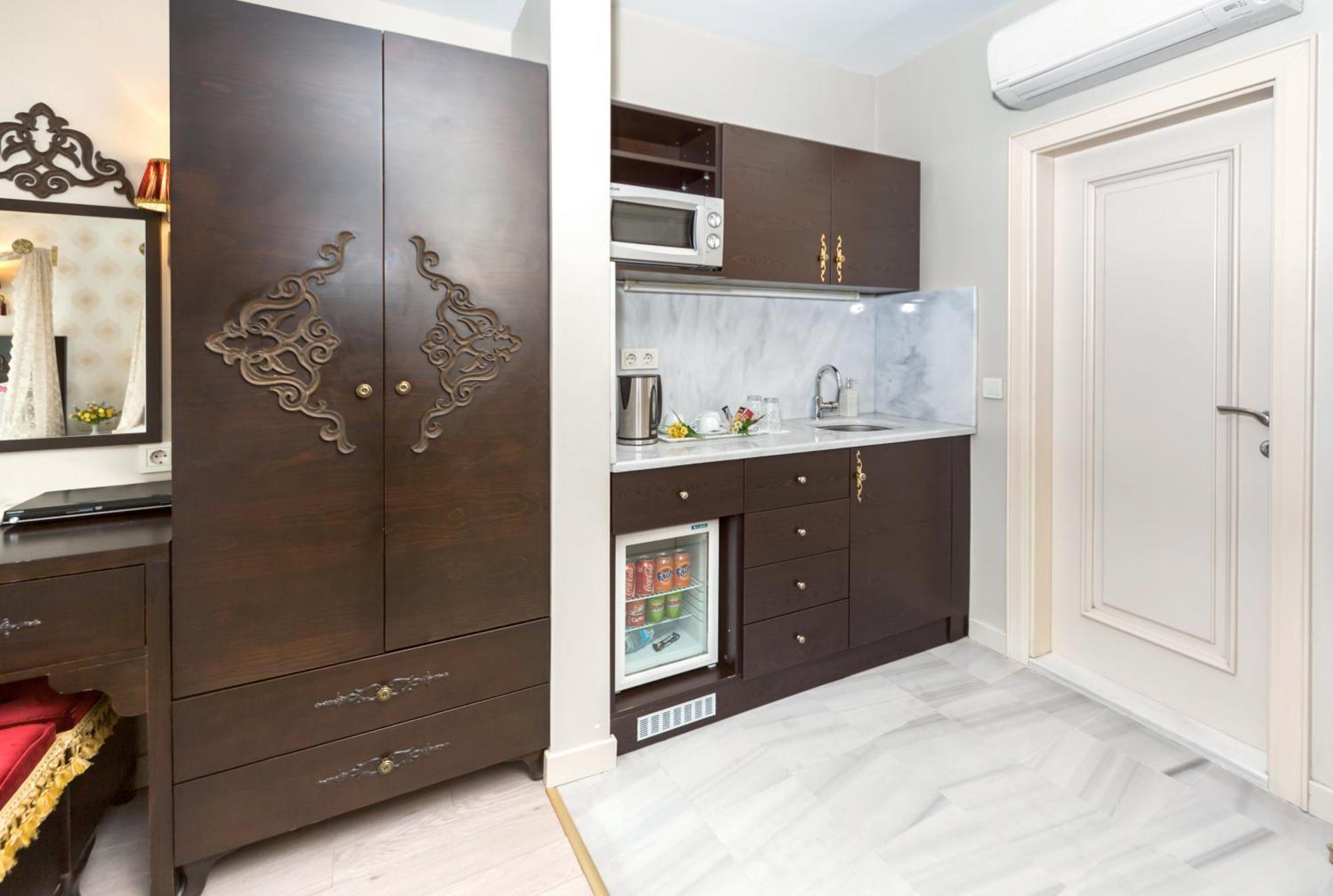 Cosmos Hotel Istanbul Ngoại thất bức ảnh
