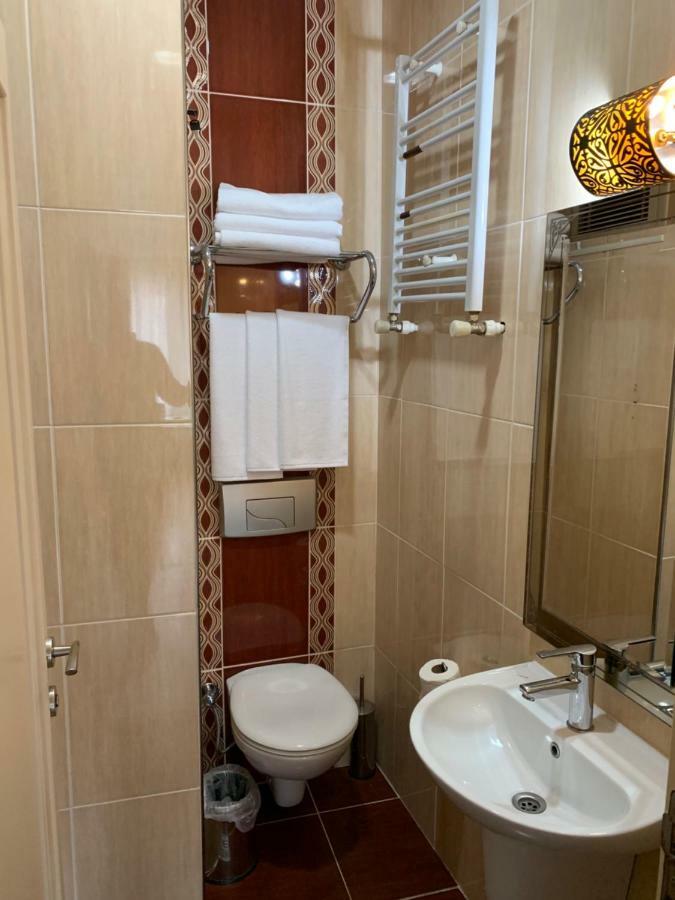 Cosmos Hotel Istanbul Ngoại thất bức ảnh